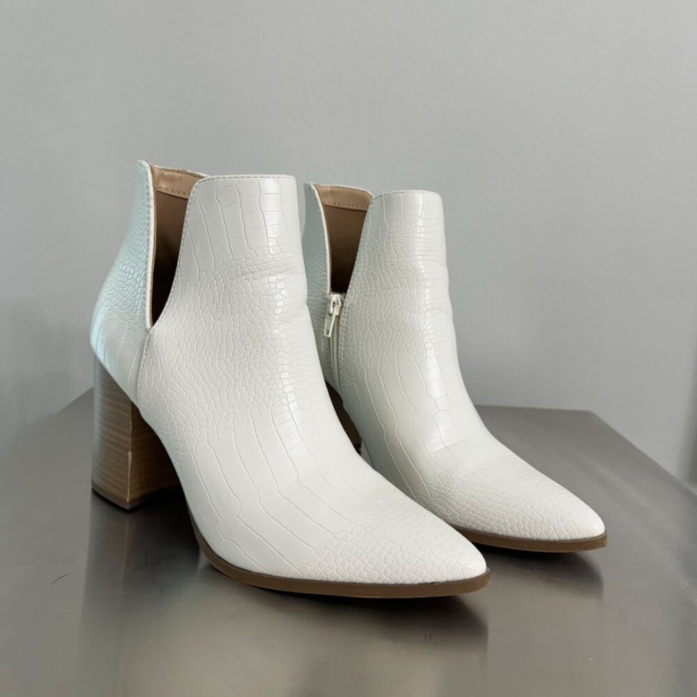 Pink Lily White Booties